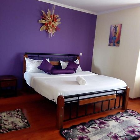 Fourways Junction Villa 1 Найроби Екстериор снимка