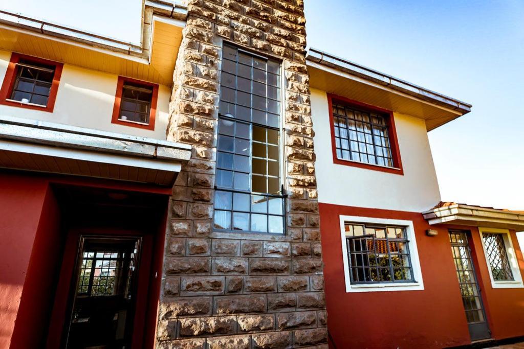 Fourways Junction Villa 1 Найроби Екстериор снимка