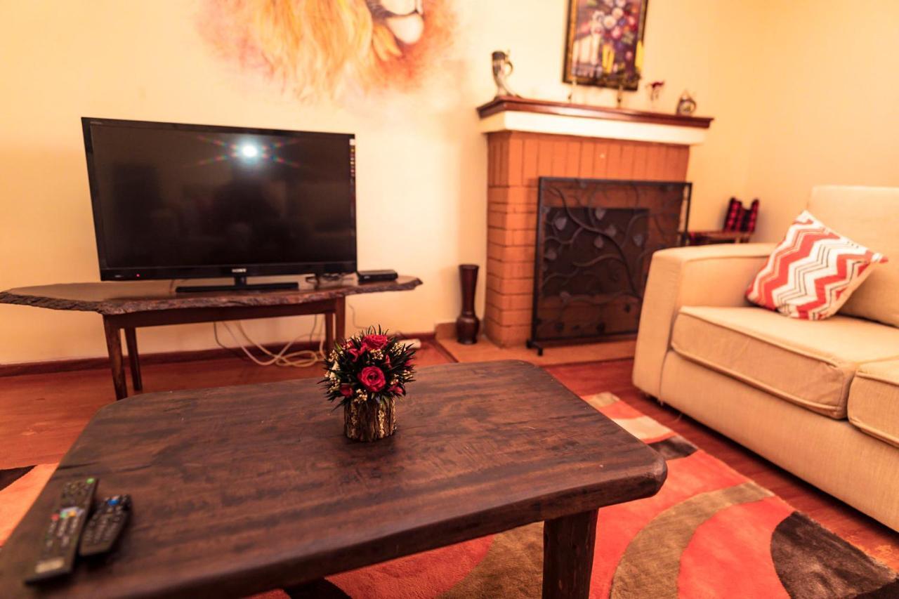 Fourways Junction Villa 1 Найроби Екстериор снимка