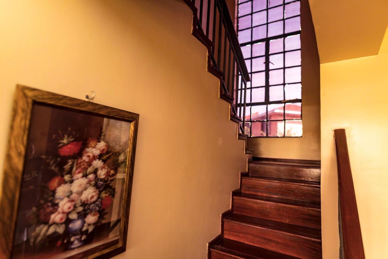 Fourways Junction Villa 1 Найроби Екстериор снимка